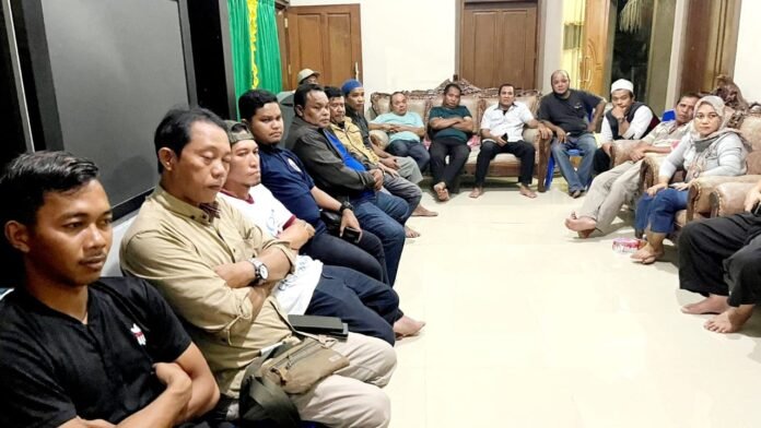 4-RELAWAN