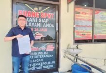 Samsurijal Labatjo usai melapor di Polresta Palu, Rabu (5/11). (Foto: ist)