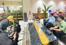 DRAMA HONORER SILUMAN KOTA PALU