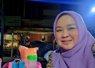 Ketua APPMBGI Sulteng Nikmati Sokko Bagadang di Pasar Manonda