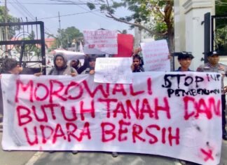 Anomali Daerah Tambang, Suara “Serak” Mahasiswa Morowali di Depan DPRD