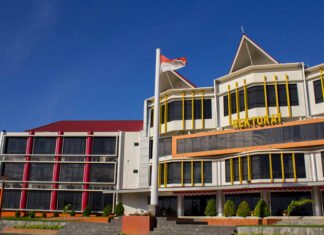 Polemik Senat Untad Memanas, 10 Anggota Minta Pilrek Ditunda